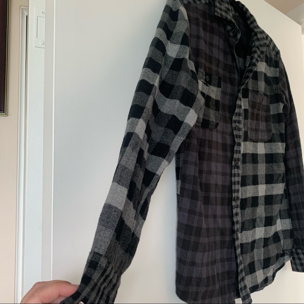 Exclusive 90s Patchwork Plaid Button-Up Long Slee… - image 3